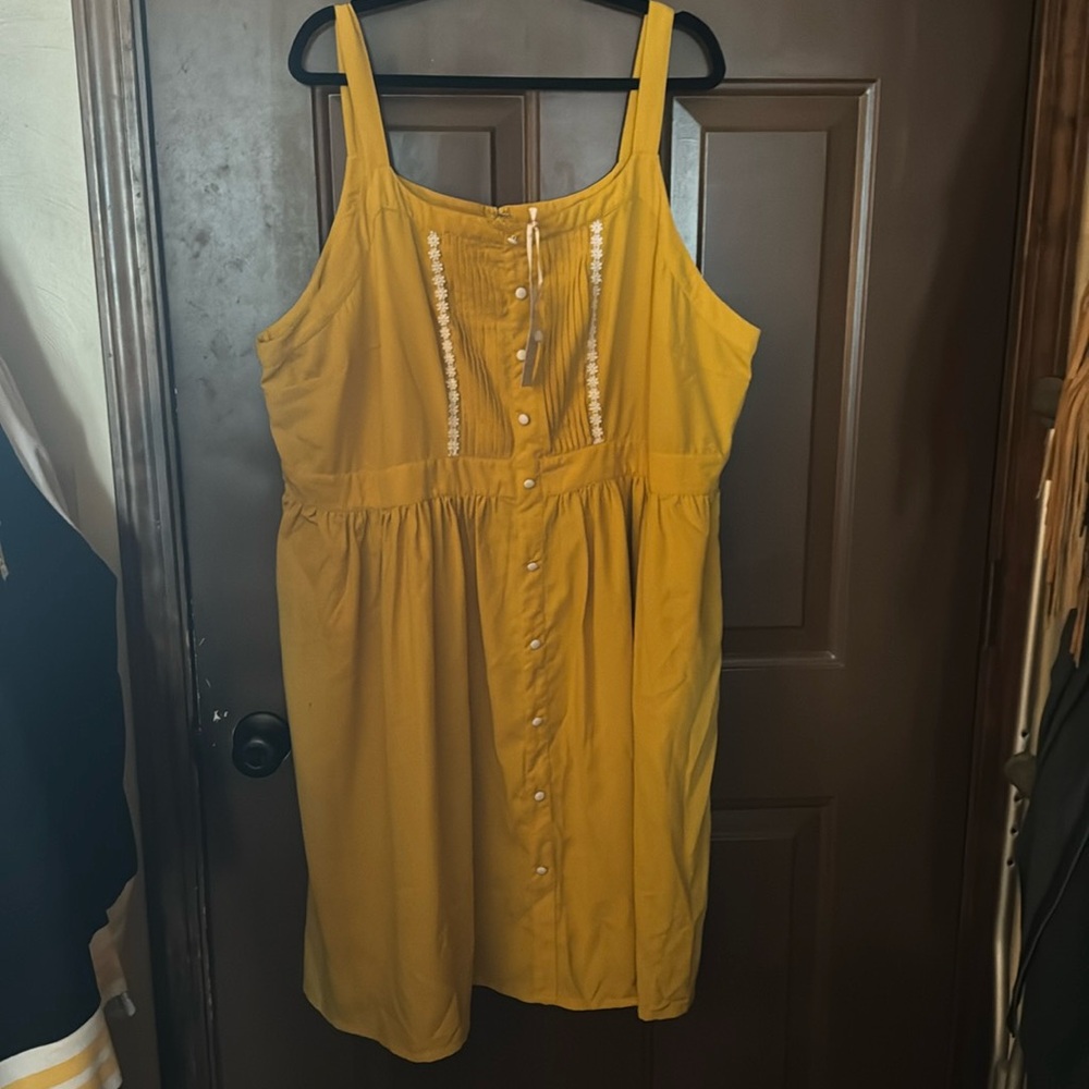 ModCloth Sleeveless dress